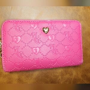 Juicy Couture medium sized wallet